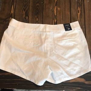 BRAND NEW WHITE J CREW SHORT - Size 10